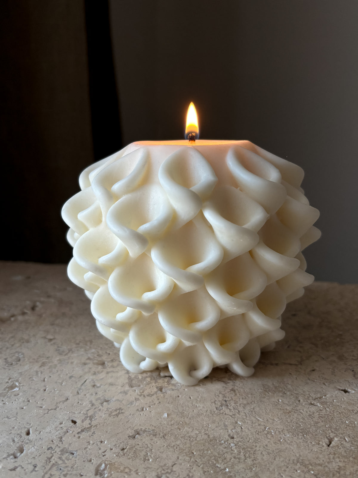 The Bloom Candle
